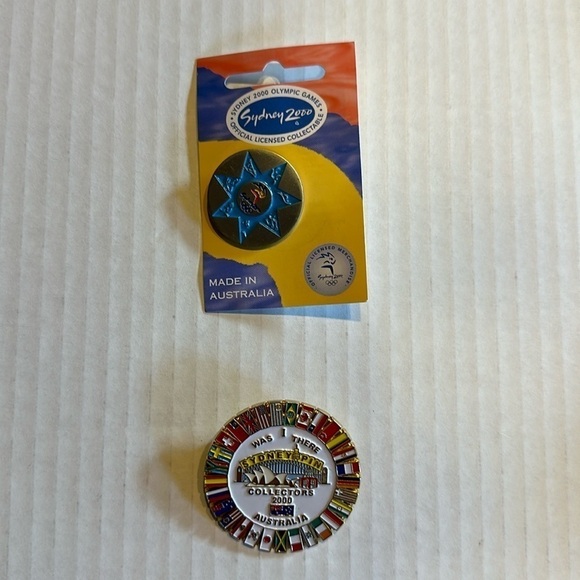 Olympic Games Other - Set of 2 Sydney Australia Olympic Games 2000 collectors pins one is NWT